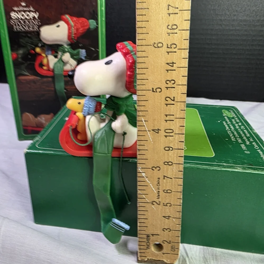 Hallmark Snoopy‎ Stocking Hanger In Box Vintage 1958, 1965
